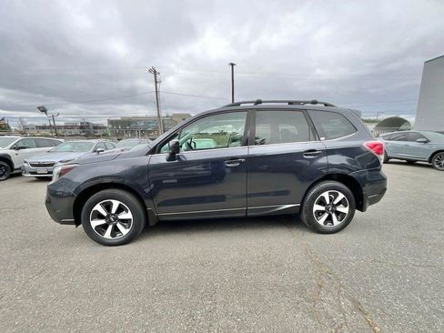 Used 2017 Subaru Forester 2.5i Limited w/ Protection Package #2 AWD/4WD image 5