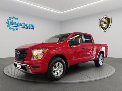 Used 2024 Nissan Titan SV w/ SV Convenience Package