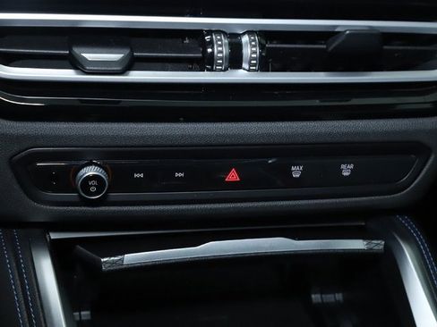 Used 2023 BMW M240i xDrive Coupe w/ Premium Package image 28