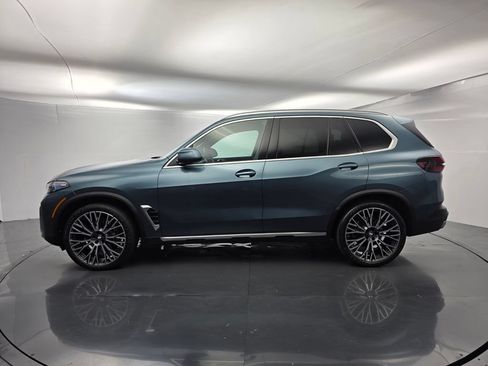 Used 2025 BMW X5 sDrive40i RWD image 7