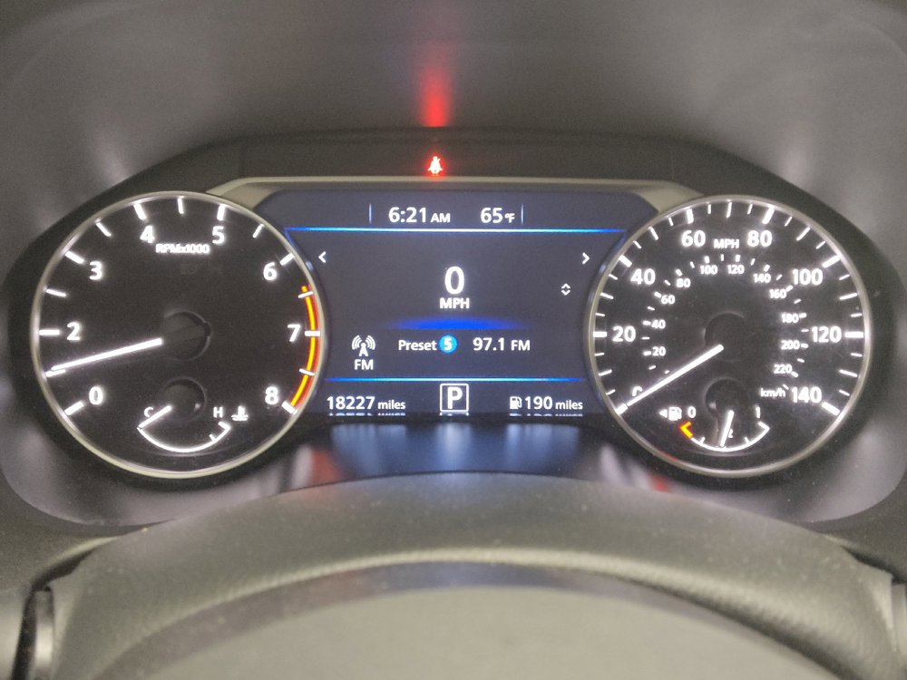Used 2025 Nissan Altima 2.5 SR FWD image 23
