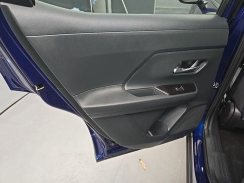 Used 2025 Nissan Kicks SV image 42