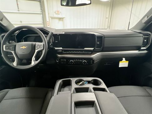 Used 2025 Chevrolet Silverado 2500 LT w/ All Star Edition image 10