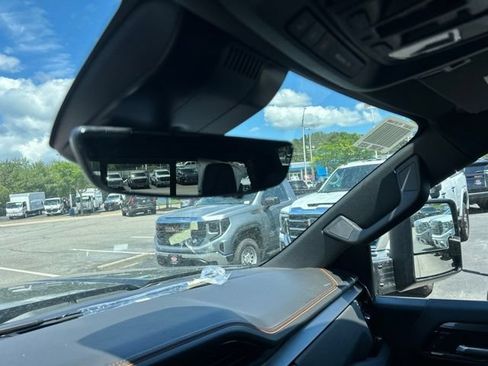 New 2026 GMC Sierra 2500 AT4 w/ AT4 Premium Plus Package AWD/4WD image 33
