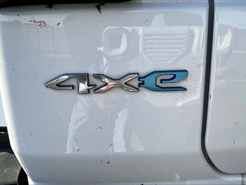 Used 2021 Jeep Wrangler Unlimited Sahara image 23