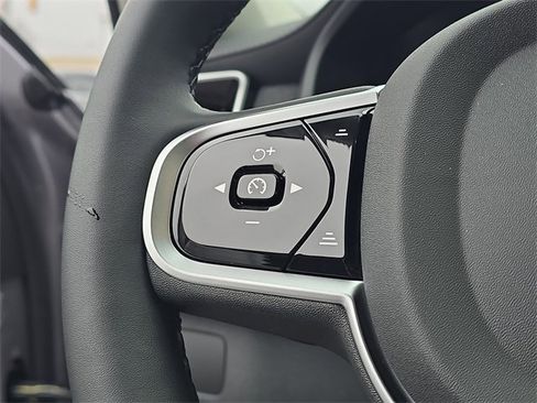 New 2026 Volvo XC90 B6 Ultra w/ Protection Package Premier image 10