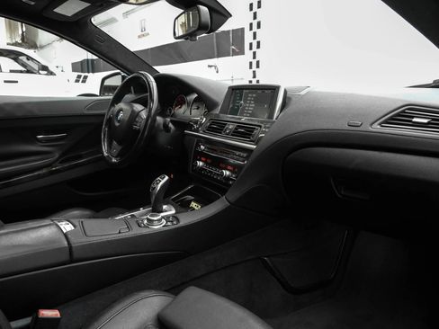 Used 2013 BMW 640i Coupe image 13