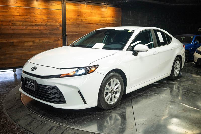 Used 2026 Toyota Camry LE FWD image 2