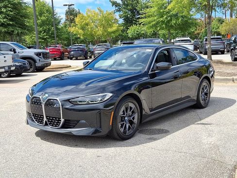 Used 2024 BMW i4 eDrive35 w/ Convenience Package image 3