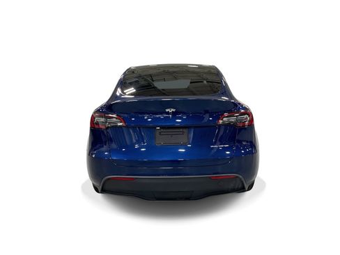 Certified 2023 Tesla Model Y Long Range AWD/4WD image 5