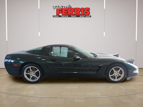 Used 2000 Chevrolet Corvette Coupe w/ Memory Pkg RWD image 6