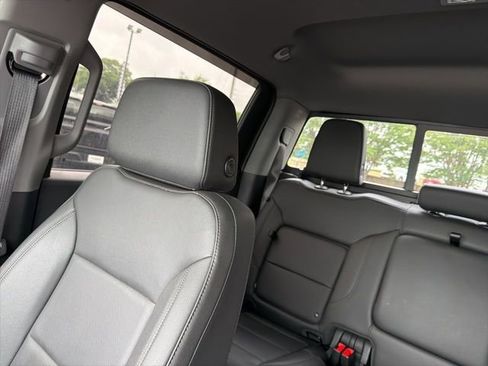 Used 2024 Chevrolet Silverado 1500 LTZ AWD/4WD image 17