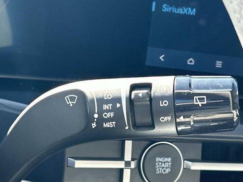 Used 2025 Hyundai Santa Fe SEL image 30