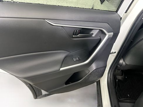 Used 2023 Toyota RAV4 LE image 26