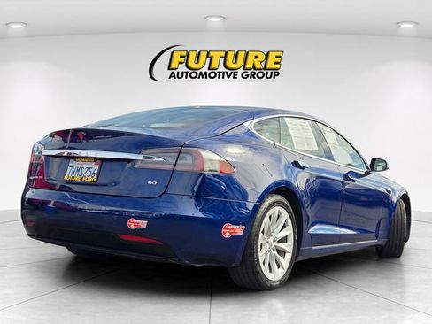 Used 2016 Tesla Model S 60 image 4