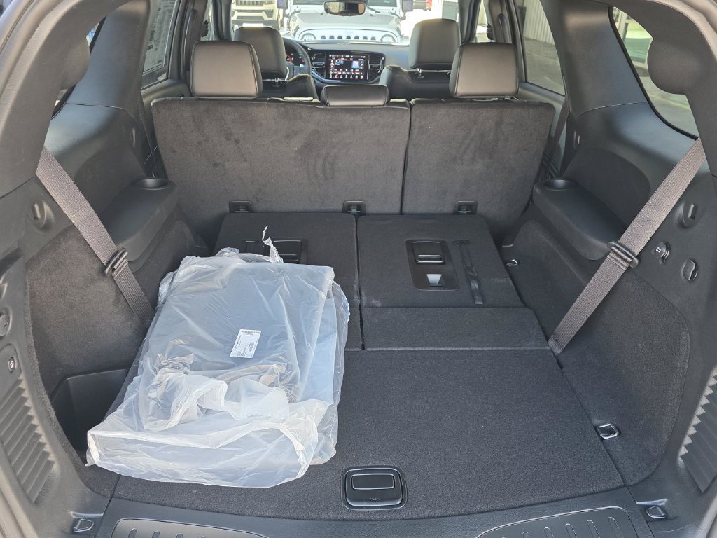 New 2027 Dodge Durango R/T AWD/4WD image 14
