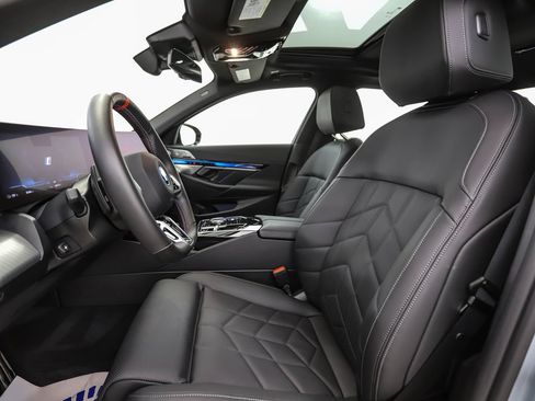 Certified 2024 BMW i5 M60 w/ Premium Package AWD/4WD image 11