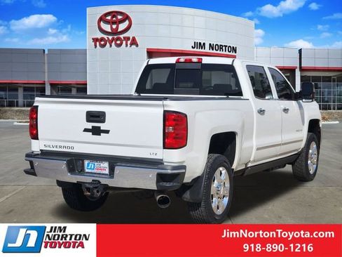 Used 2016 Chevrolet Silverado 2500 LTZ w/ Duramax Plus Package image 6