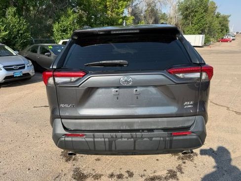 Used 2020 Toyota RAV4 XLE w/ Convenience Package AWD/4WD image 5