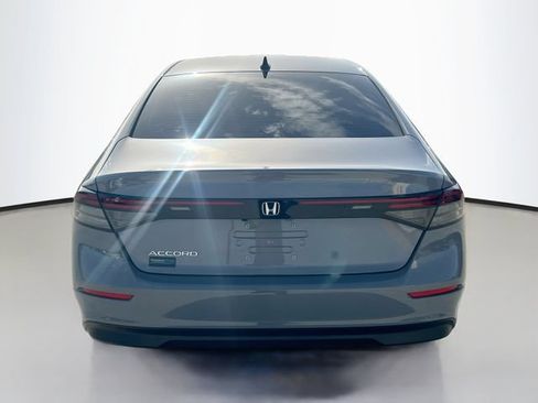 Used 2025 Honda Accord SE image 7