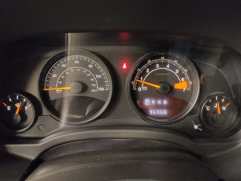 Used 2016 Jeep Patriot Sport FWD image 23