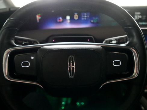 Used 2024 Lincoln Nautilus Reserve image 19