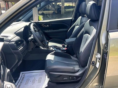 Certified 2025 Subaru Forester Touring w/ Popular Package - Touring AWD/4WD image 15