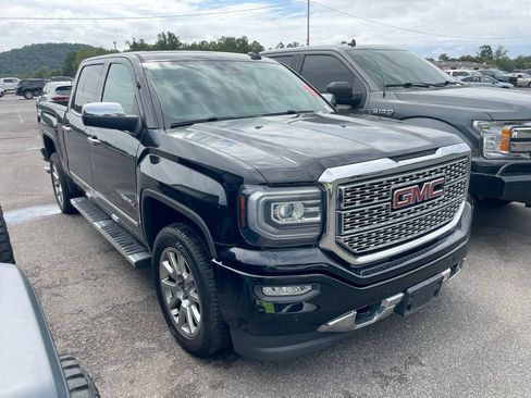 Used 2018 GMC Sierra 1500 Denali AWD/4WD image 2