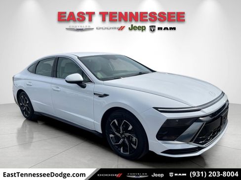 Used 2025 Hyundai Sonata SEL image 1