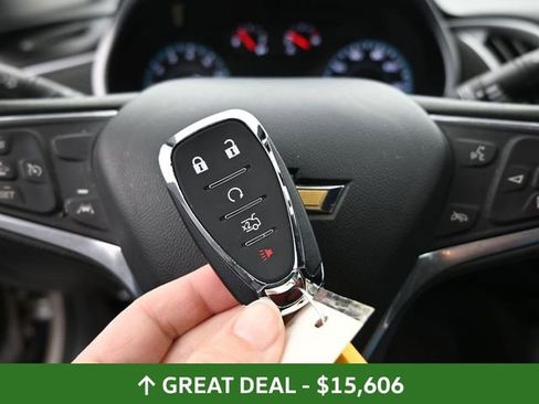 Used 2023 Chevrolet Malibu LT image 37