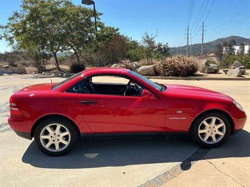 Used 1999 Mercedes-Benz SLK 230 image 5