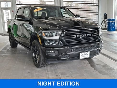 Used 2023 RAM 1500 Laramie AWD/4WD image 2