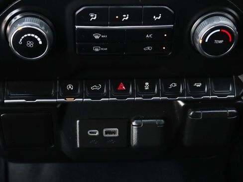 Used 2021 Chevrolet Silverado 1500 Custom RWD image 35
