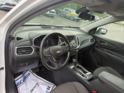 Used 2019 Chevrolet Equinox LT image 10