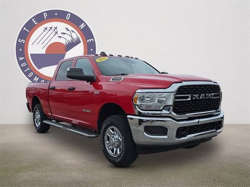 Used 2022 RAM 2500 Tradesman w/ Towing Technology Group image 1