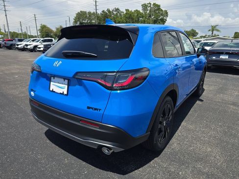 New 2027 Honda HR-V Sport image 4