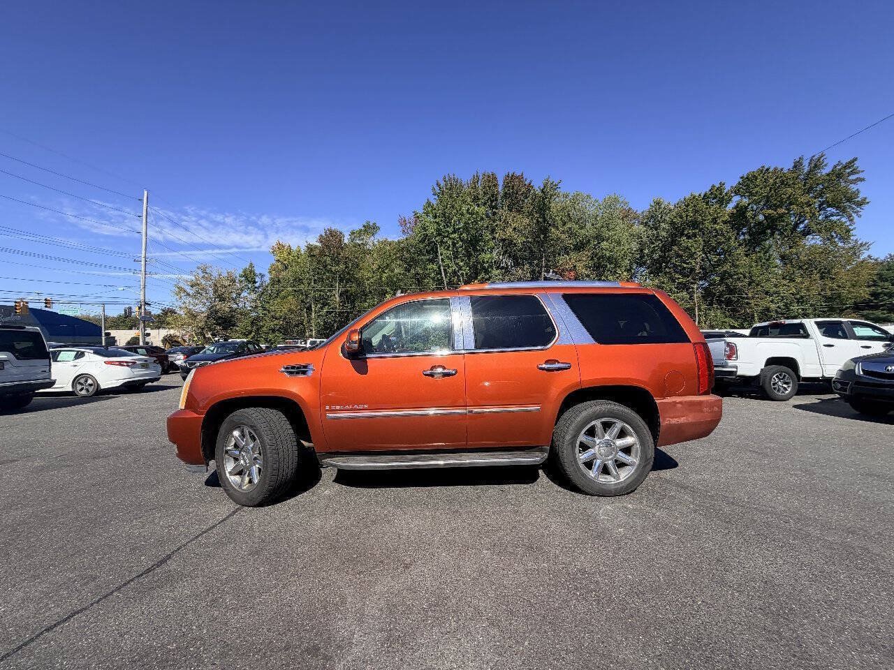 Used 2007 Cadillac Escalade 2WD w/ Information Package image 33
