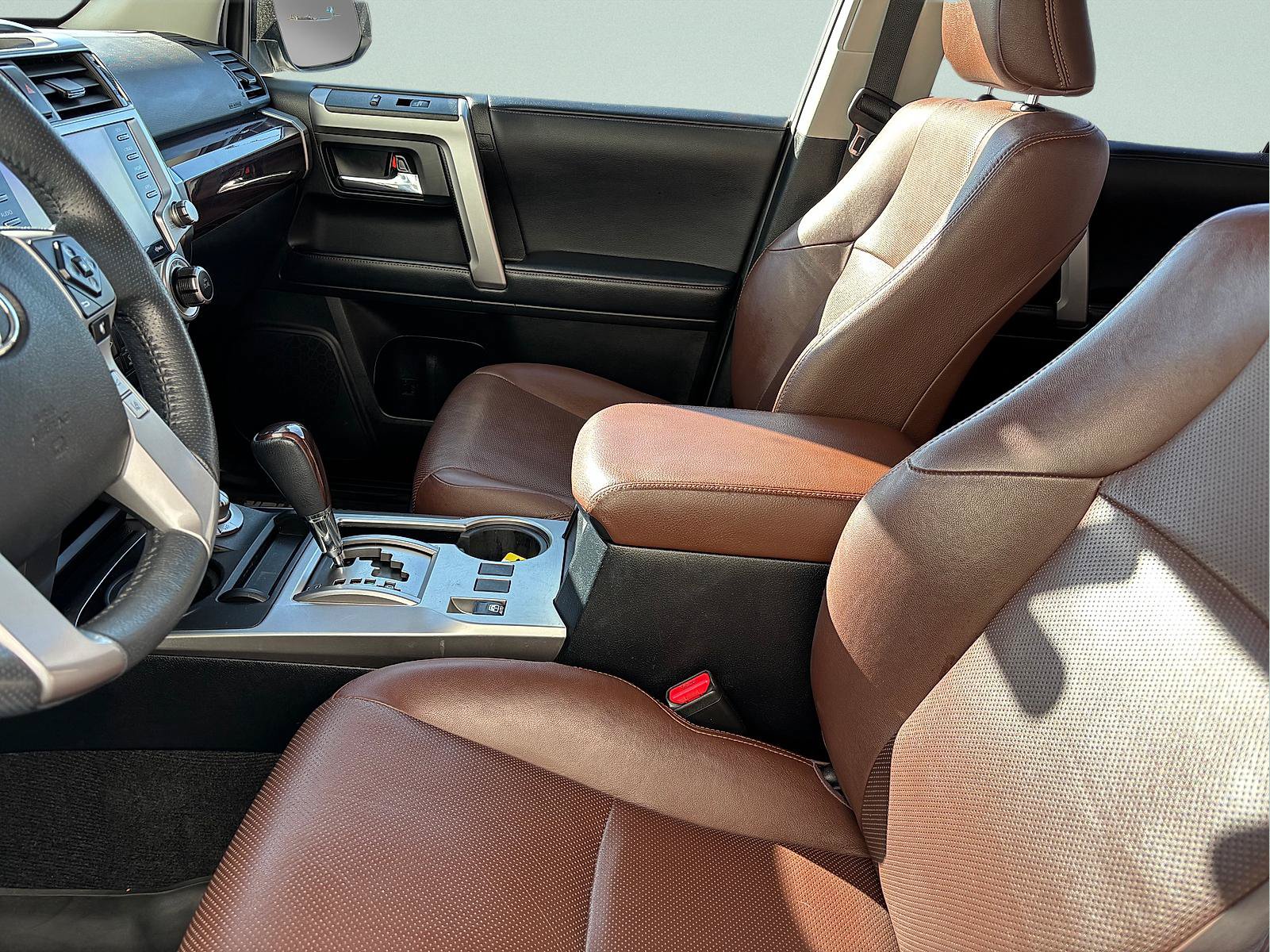 Used 2020 Toyota 4Runner Limited AWD/4WD image 16