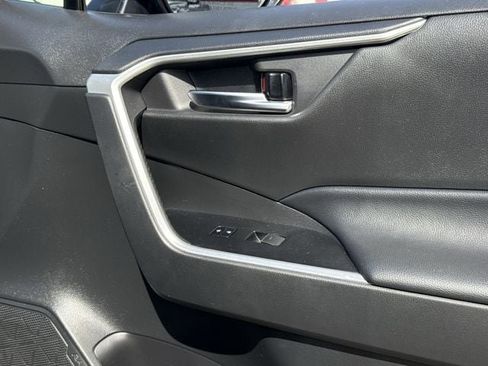 Used 2024 Toyota RAV4 XLE Premium FWD image 29