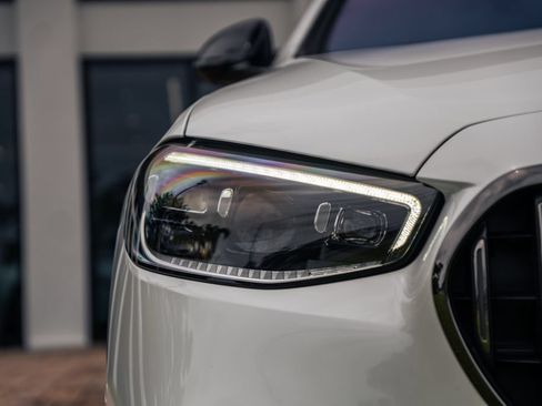 Used 2024 Mercedes-Benz S 63 AMG S image 9