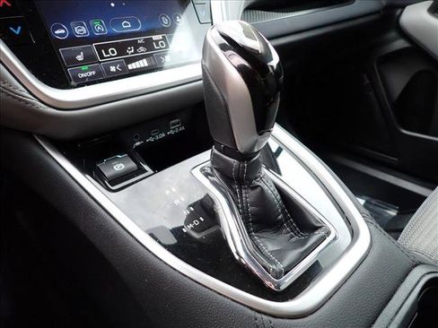 Certified 2025 Subaru Outback Premium w/ Popular Package #1A image 16