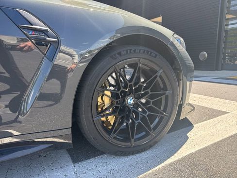 Used 2025 BMW M4 xDrive Competition w/ Carbon Package image 5