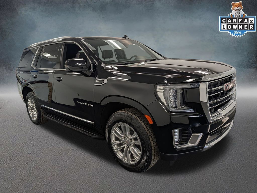 Used 2024 GMC Yukon SLT w/ SLT Premium Package AWD/4WD image 3