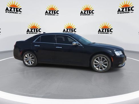 Used 2018 Chrysler 300 Limited w/ Safetytec Plus Group AWD/4WD image 9