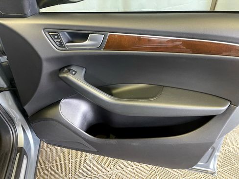 Used 2011 Audi Q5 2.0T Premium Plus image 14