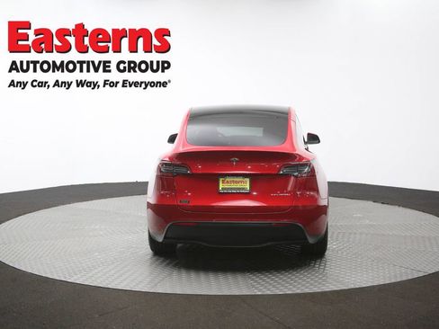 Used 2021 Tesla Model Y Long Range AWD/4WD image 31
