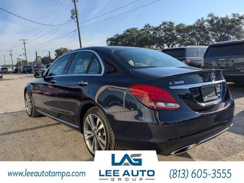 Used 2018 Mercedes-Benz C 300 Sedan w/ Premium Package image 6