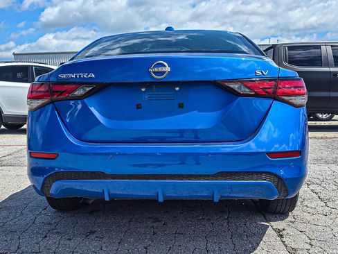 Used 2024 Nissan Sentra SV FWD image 5