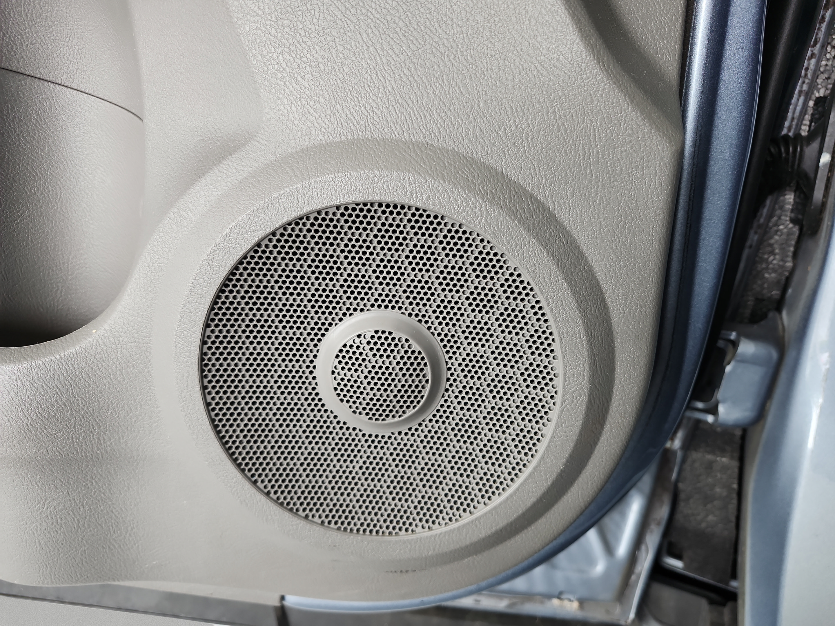 Used 2011 Honda CR-V EX-L image 19