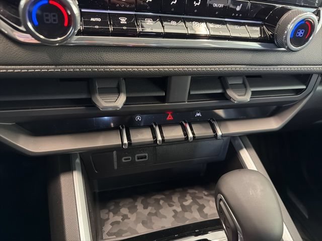 New 2026 Chevrolet Colorado LT w/ Advanced Trailering Package AWD/4WD image 35
